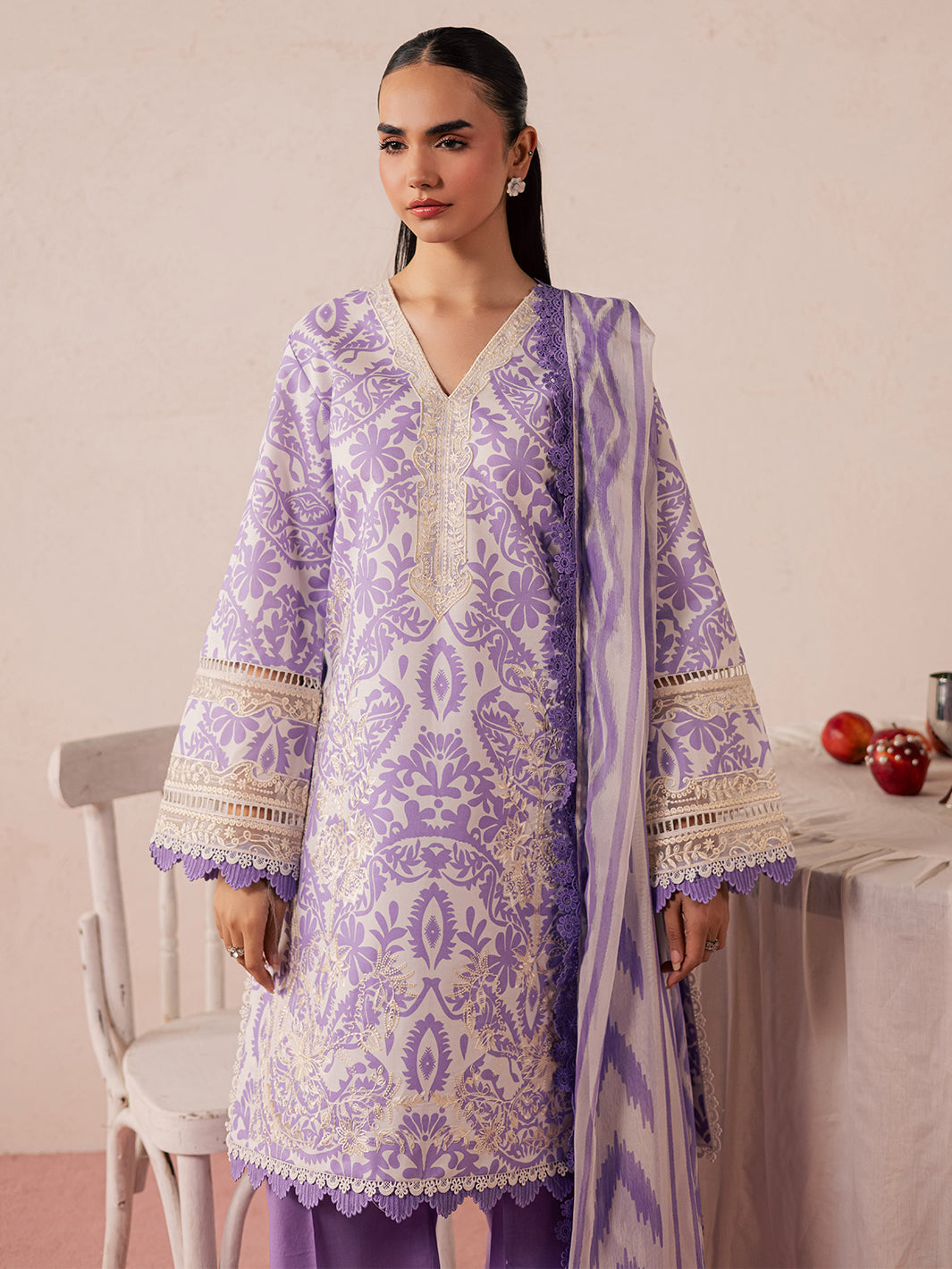 MJ-10 | 3 PC Lawn Unstitched Mahnur Jahaan Lawn 26