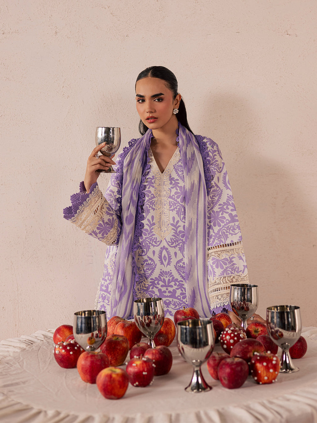 MJ-10 | 3 PC Lawn Mahnur Jahaan Lawn 26