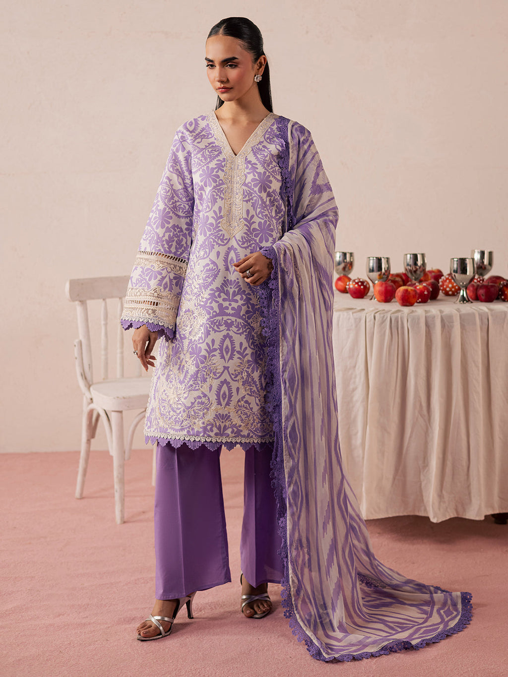 MJ-10 | 3 PC Lawn Mahnur Jahaan Lawn 26