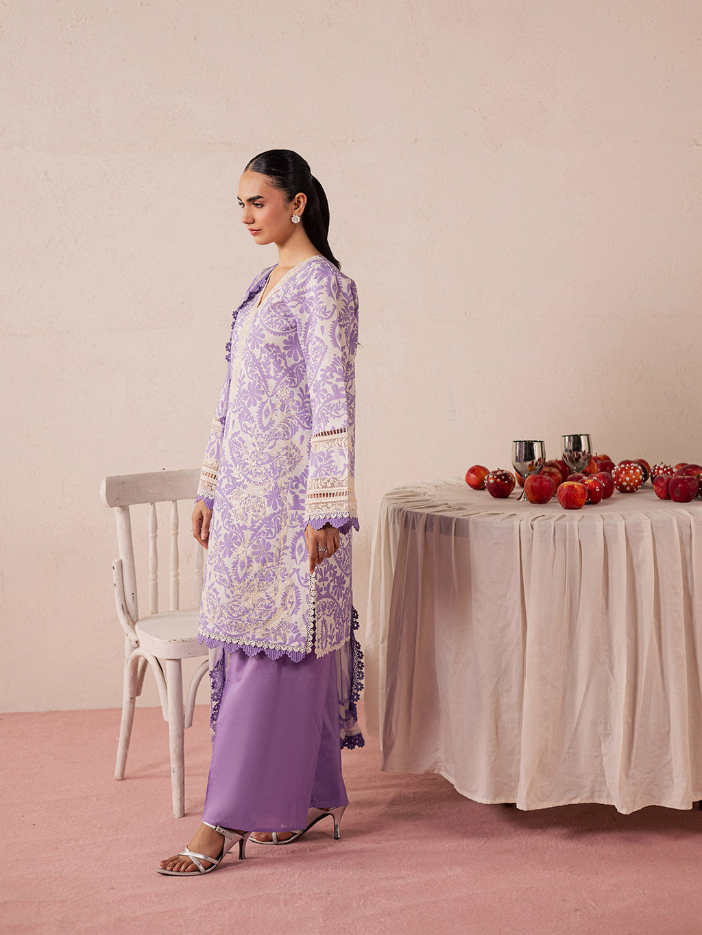 MJ-10 | 3 PC Lawn Mahnur Jahaan Lawn 26