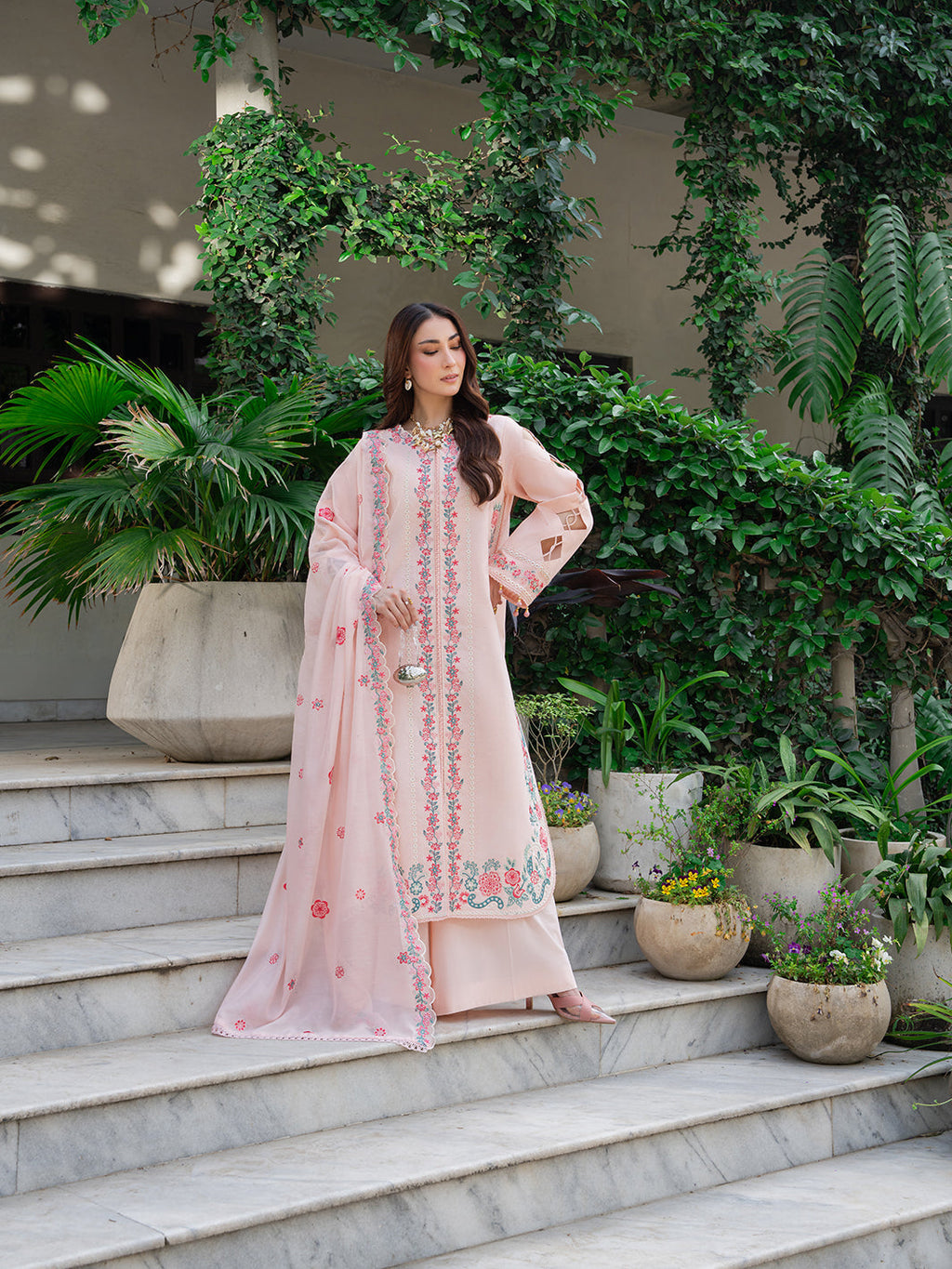 MU-07 | 3 PC Lawn - M
