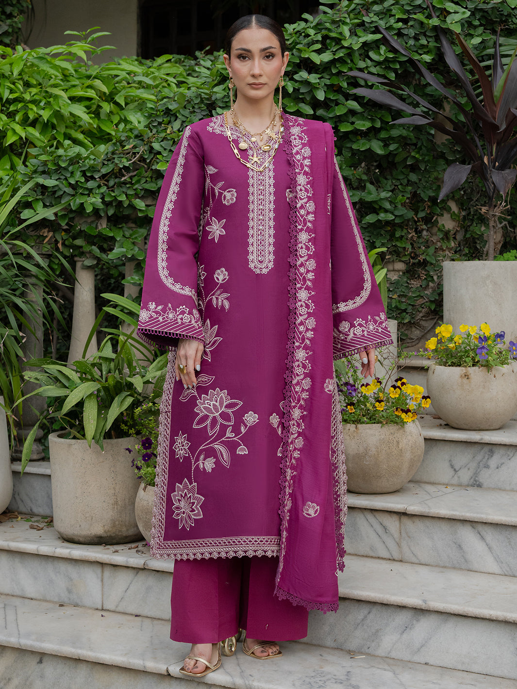 MU-10 | 3 PC Lawn - Gallery Image 7