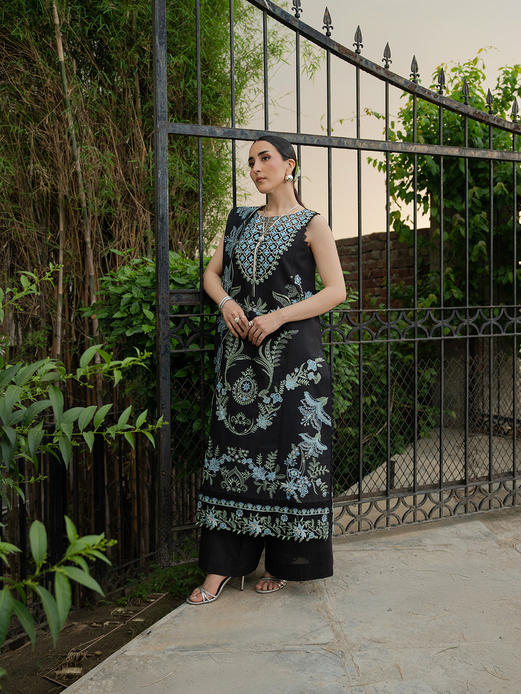 MU-11 | 3 PC Lawn - L