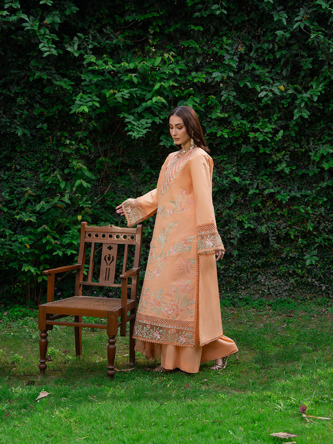 MU-12 | 3 PC Lawn - Gallery Image 6