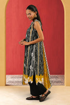 3 Piece Embroidered Printed Cotton Suit with Printed Denting Lawn Dupatta