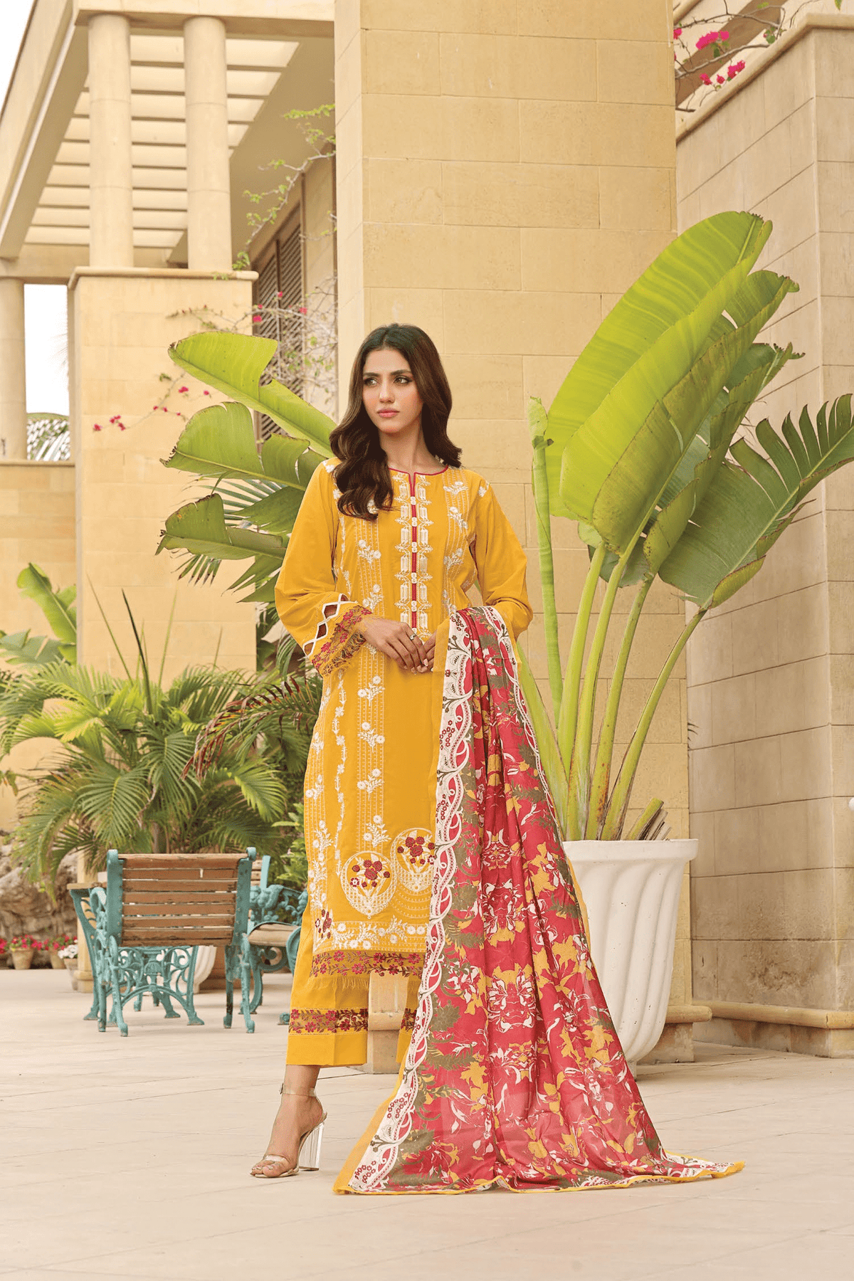 KHAS MIRHA SUMMER LAWN UNSTITCHED 3PC SUIT KSE-2450