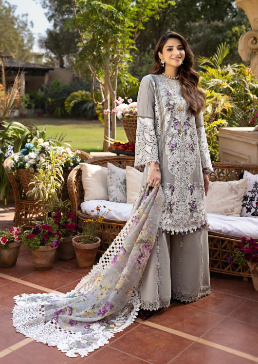 LUXURY LAWN 2025