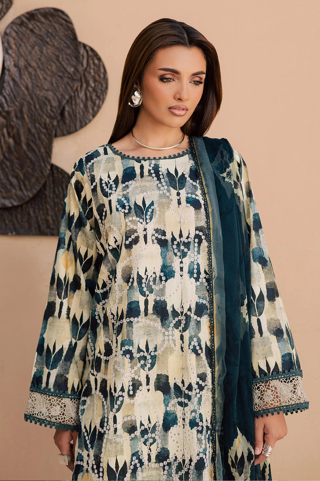 Rashid Tex Savoy Premium Embroidered Lawn – 3738 – Unstitched 3 Piece