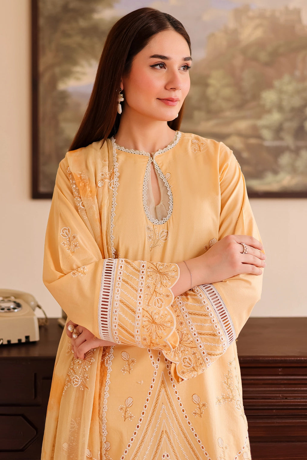 Rashid Tex 3 Piece Premium Embroidered Lawn 509 - White For Summer