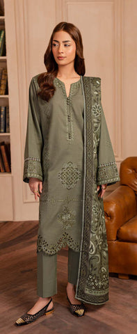 Bring charm to every winter moment with Manzil’s Embroidered Khaddar4