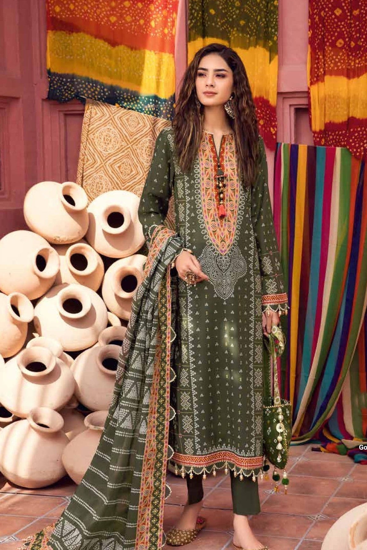 3PC Chunri Lawn Unstitched Gold Printed Suit