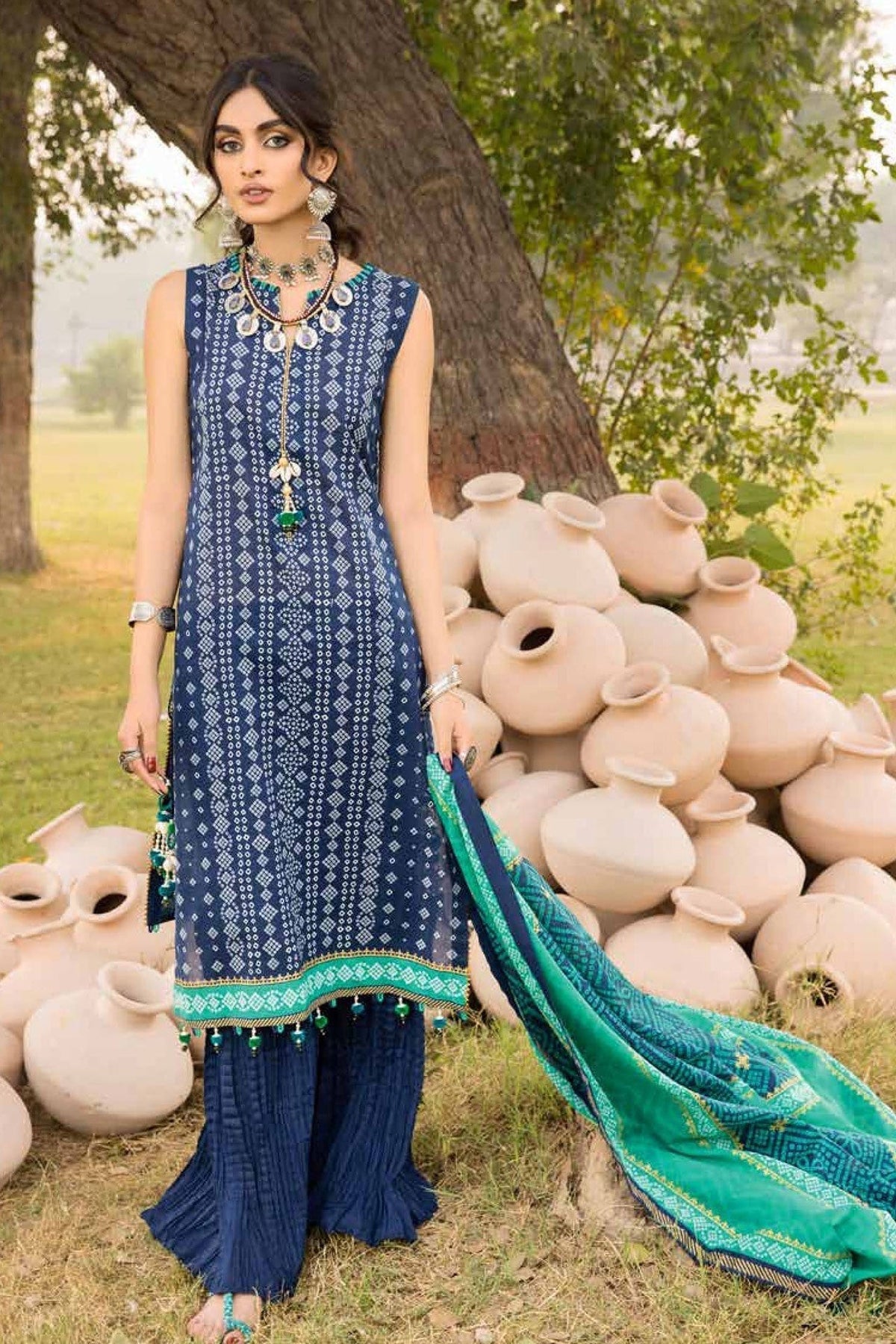 3PC Chunri Lawn Unstitched Gold Printed Suit