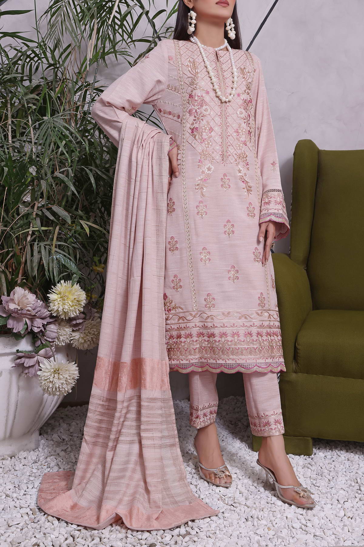RIWAAJ LEATHER EMBROIDERED WINTER 3PC UNSTITCHED SUIT D-04