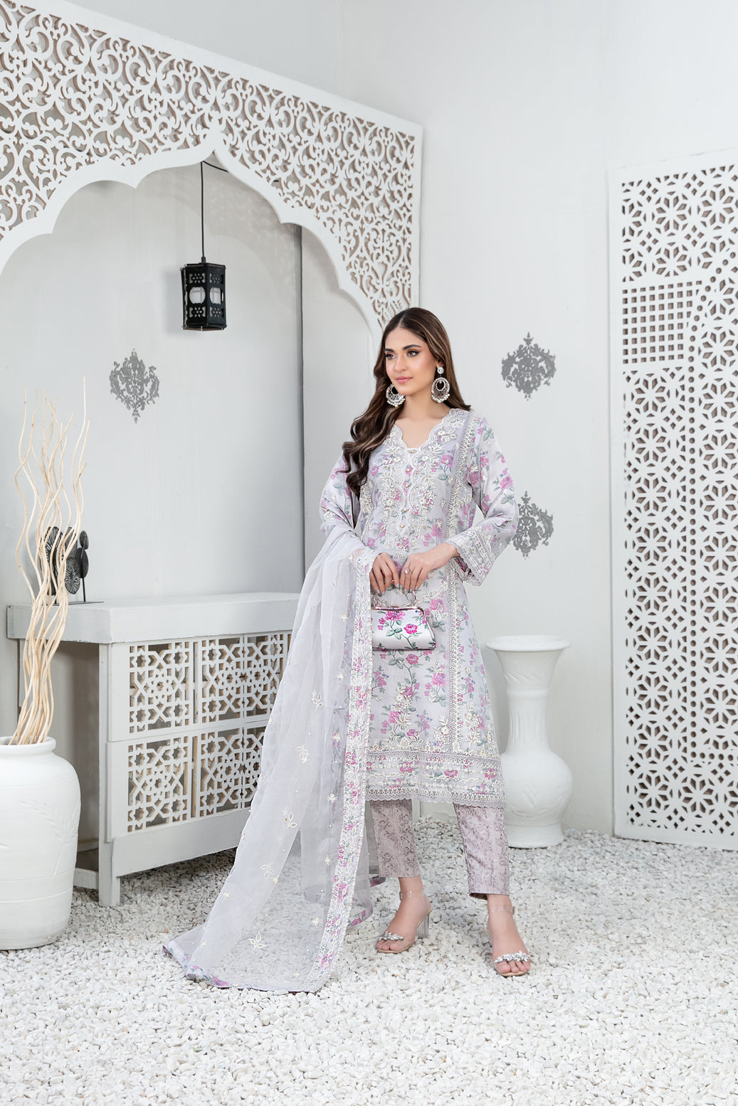 Tawakkal Fabrics Mah-e-Meer Embroidered Fancy Suit D-9920