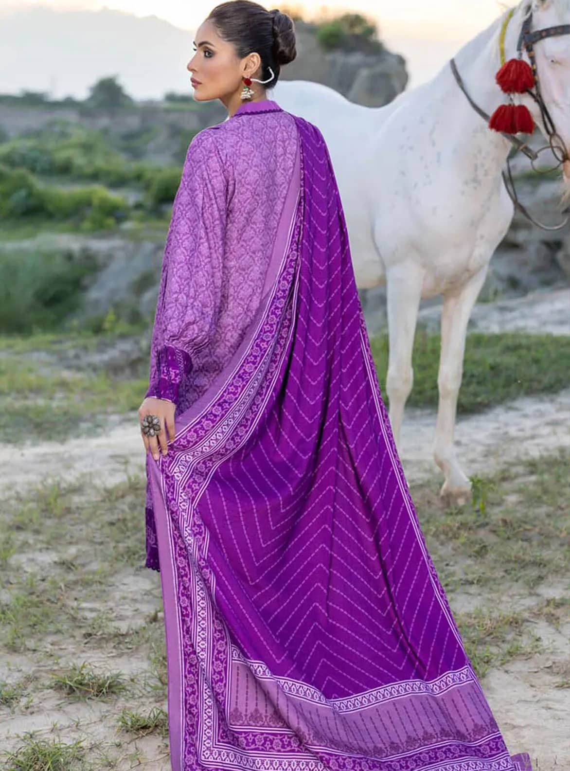 Gul Ahmed 3 Pc Unstiched Linen Dress (GR-11)